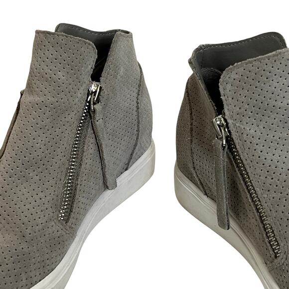 Steve Madden Womens Caliber Sneakers 8.5 Gray Suede Wedge Zip Perforated Leather - Picture 5 of 8